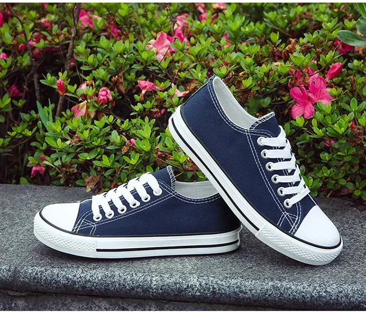 Student Running Solid ShoesWomen Vulcanized Ladies Lace-up Casual Breathable Walking Canvas Sneakers Spring Summer New Style Men