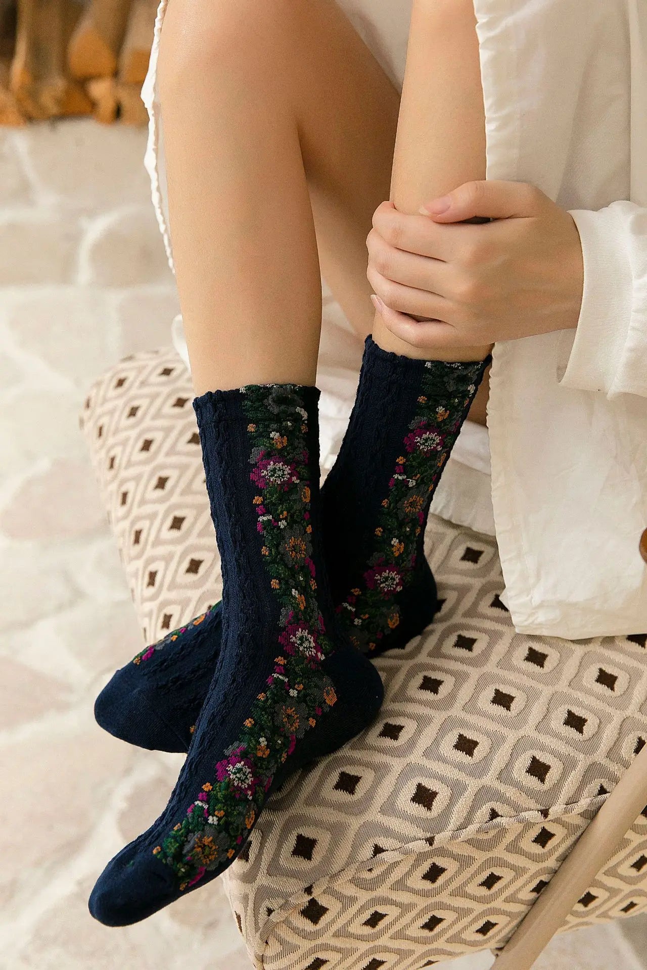 5 Pairs Personality Tide Socks Graffiti Socks Funny Korean Version Sports Couple Socks Harajuku Style Colorful Cute Flower Socks