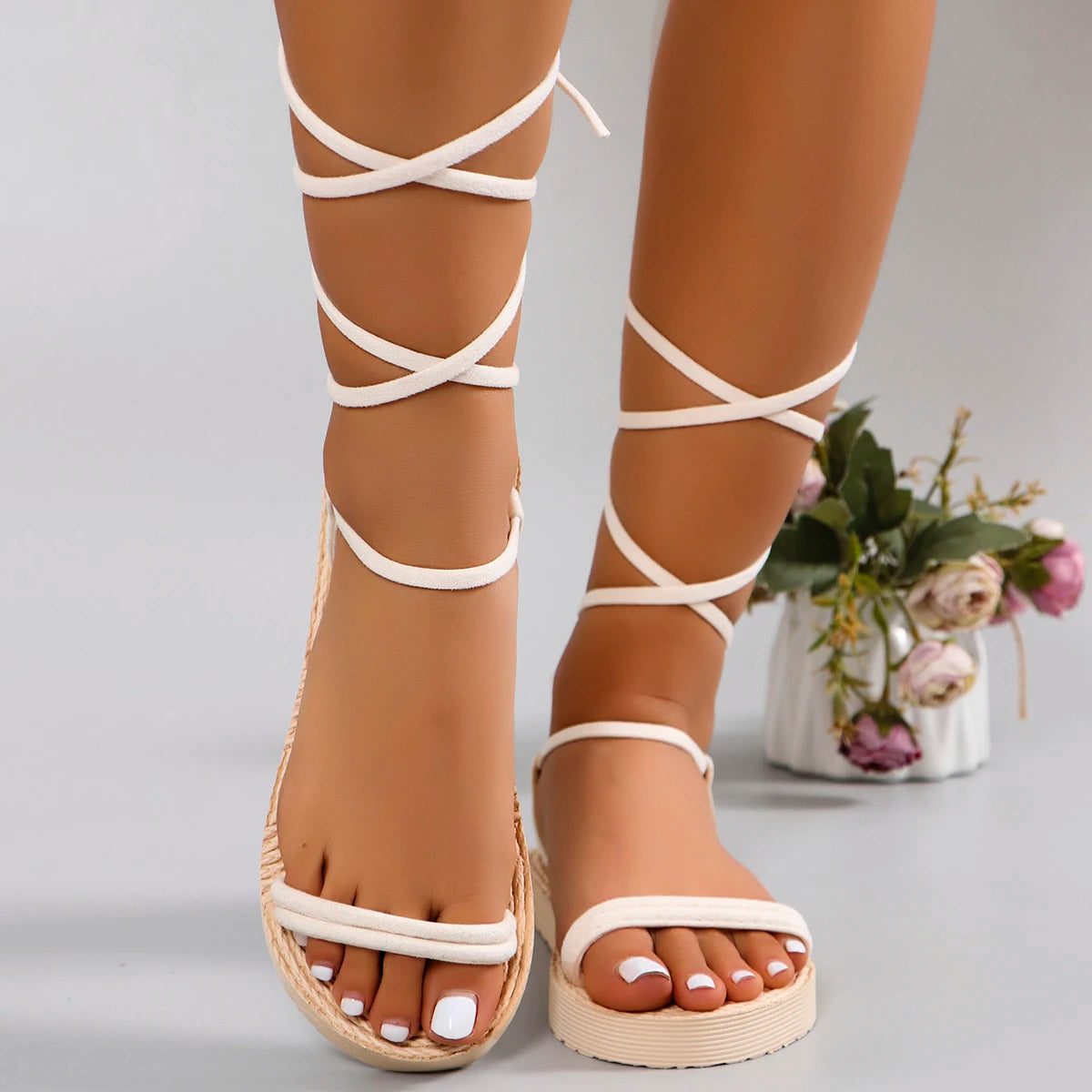 Women's fashion trend anti-slip wear comfortable lightweight soft soled strappy sandals