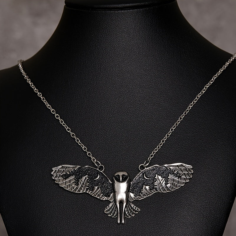 Women's Vintage Animal Totem Necklace - Silvery Owl Pendant with Moon Phase Art, Zinc Alloy Jewelry | Unique Witch Design | Perfect Gift for Ladies Freshlook Styles