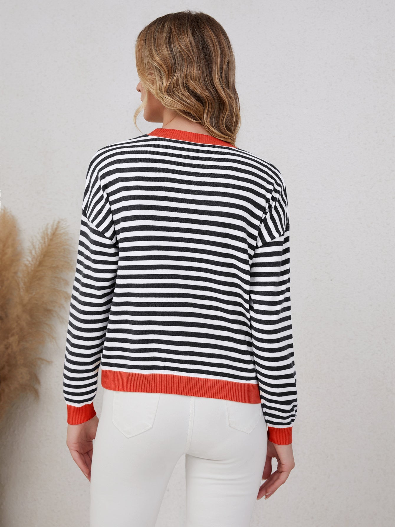 Women's Striped Round Neck Long Sleeved Top Viralgem Store
