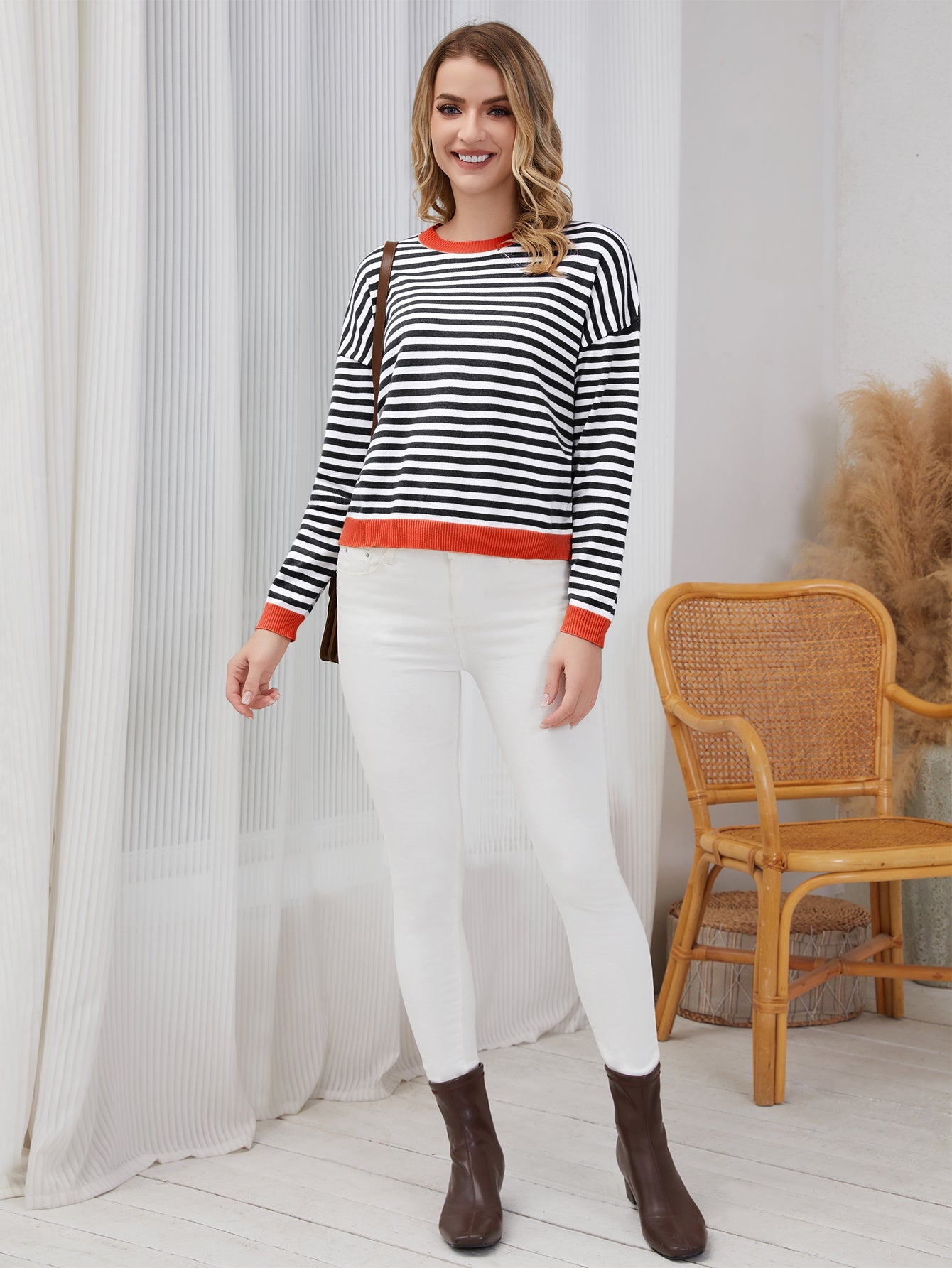 Women's Striped Round Neck Long Sleeved Top Viralgem Store