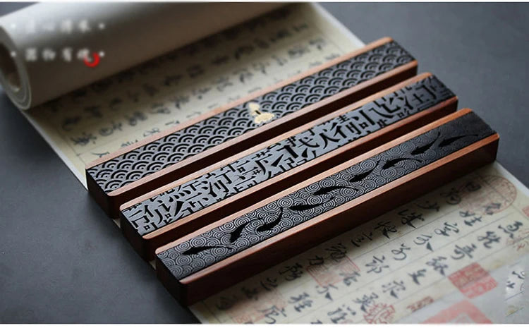 1pc Antique personality solid wood hollowed out line incense box portable sleeping incense box incense box incense fumigation