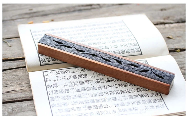 1pc Antique personality solid wood hollowed out line incense box portable sleeping incense box incense box incense fumigation