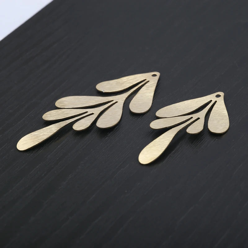 10Pcs Raw Brass Leafy Vine Charms Flower Leaf Pendant for Diy Boho Leaves Earrings Necklace Goddess Hippie Jewelry Making