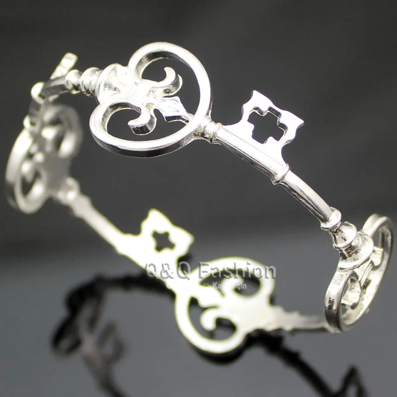 Vintage Victorian Skeleton Key Cross Bridal Bracelet Fashion Unisex Bangle Cuff Valentine Anime Halloween Jewelry Party Wedding Viralgem Store