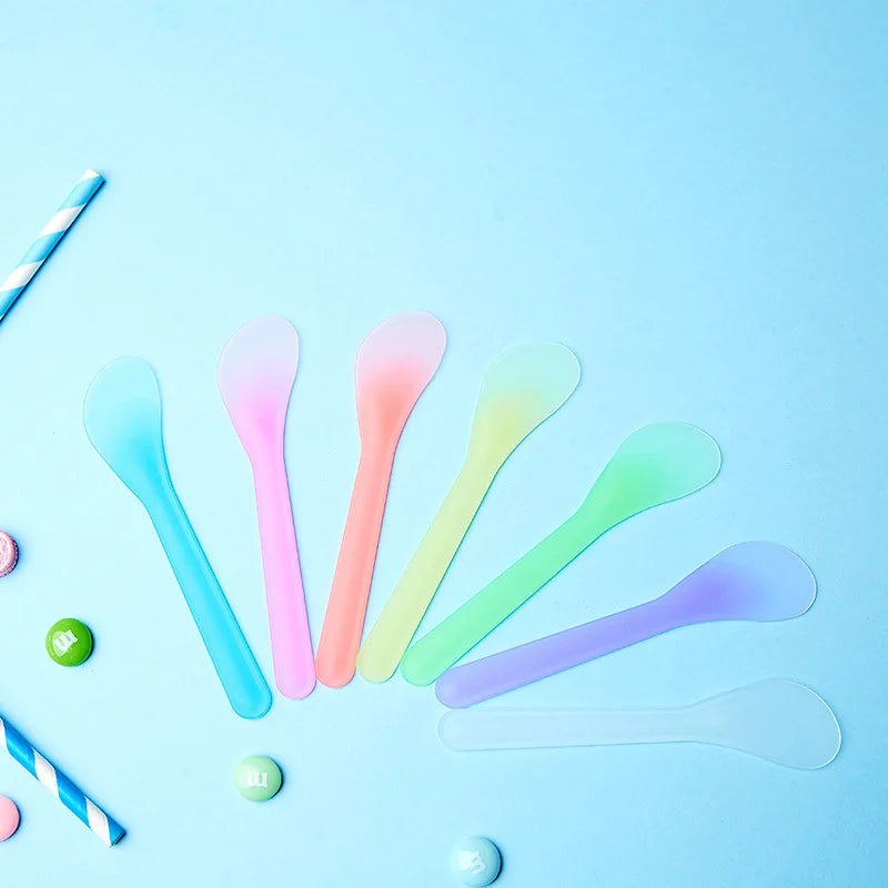 30 Pcs/lot Facial Mask Stick Cosmetic Spatula Scoop DIY Face Mask Spoon Beauty Makeup Sticks Mud Mixing Disposable Tools