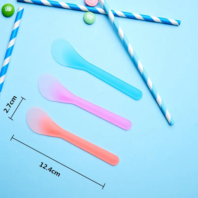 30 Pcs/lot Facial Mask Stick Cosmetic Spatula Scoop DIY Face Mask Spoon Beauty Makeup Sticks Mud Mixing Disposable Tools