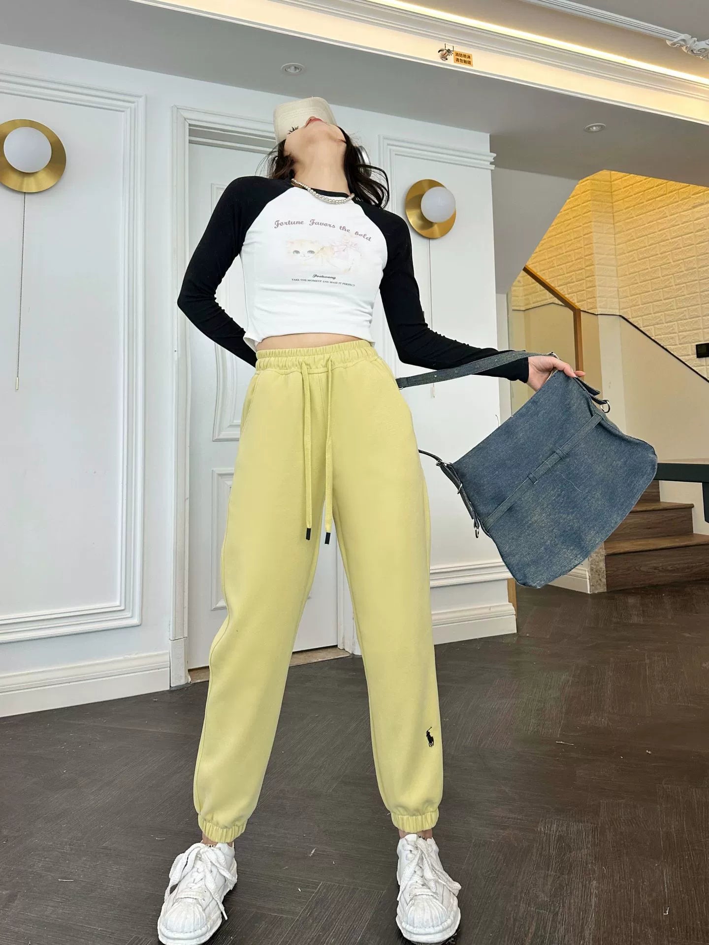 Spring & Fall New War Horse Embroider Cotton Drawstring Slimming Tappered Skinny Jeans Athleisure Women's White Lantern Pants Length High Waist Black Bathroom