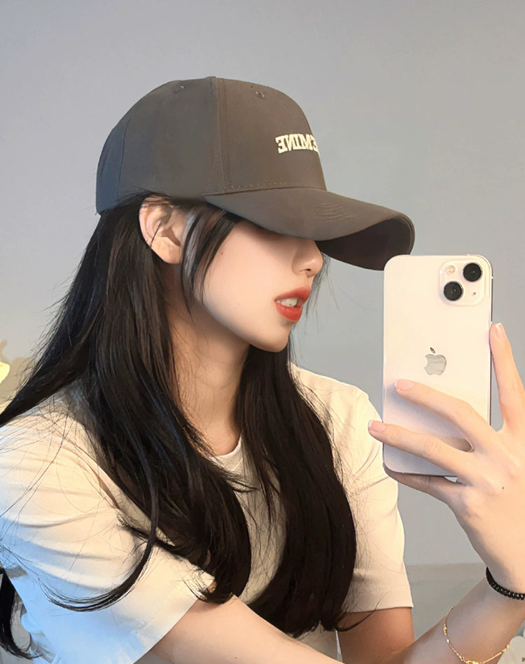 Winnie Lee Face-Looking Little Girl Deepening Hard Top Hat