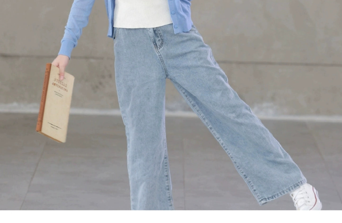 Stylish Medium and Large Children's Summer Clothes Air Conditioning Sweater Sweater