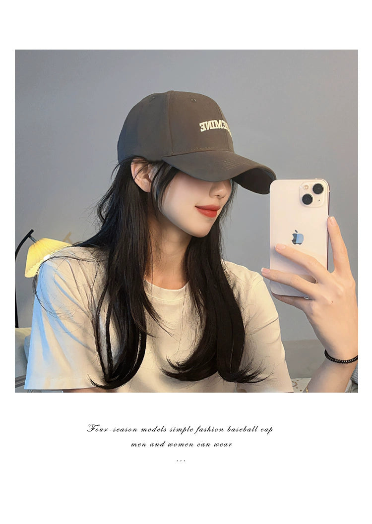 Winnie Lee Face-Looking Little Girl Deepening Hard Top Hat