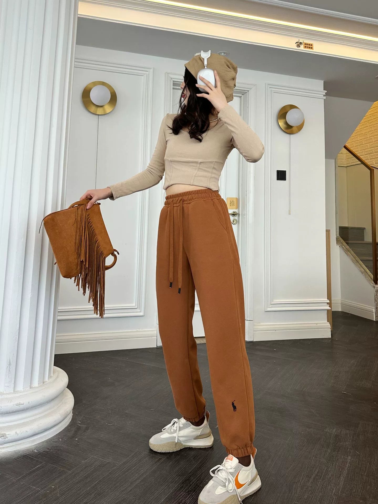 Spring & Fall New War Horse Embroider Cotton Drawstring Slimming Tappered Skinny Jeans Athleisure Women's White Lantern Pants Length High Waist Black Bathroom