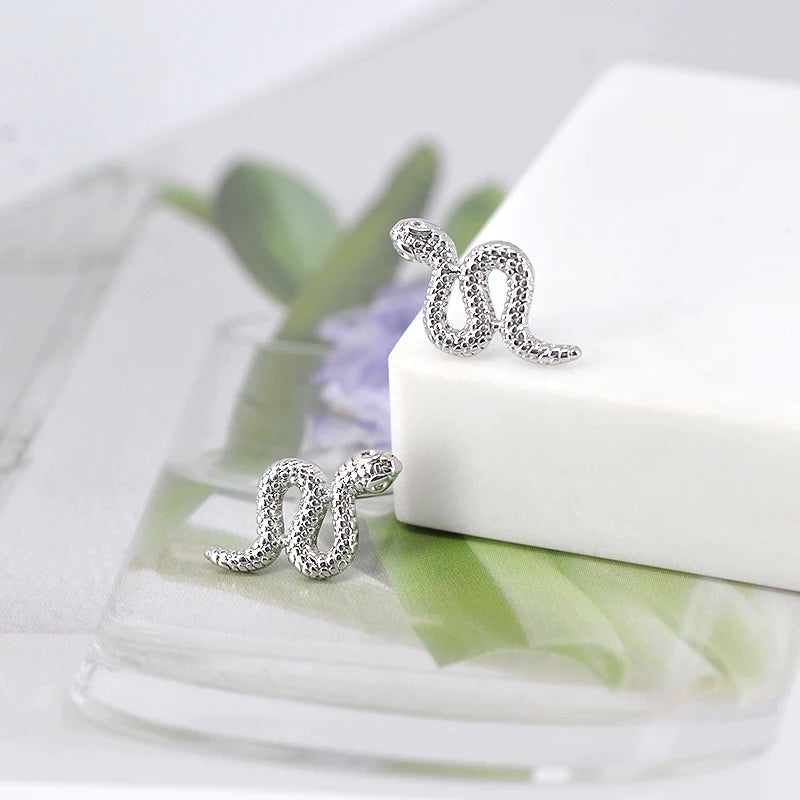 925 Sterling Silver Needle Pave Crystal Snake Type Stud Earrings for Women Simple Cute Animal Earrings Fashion Delicate Jewelry