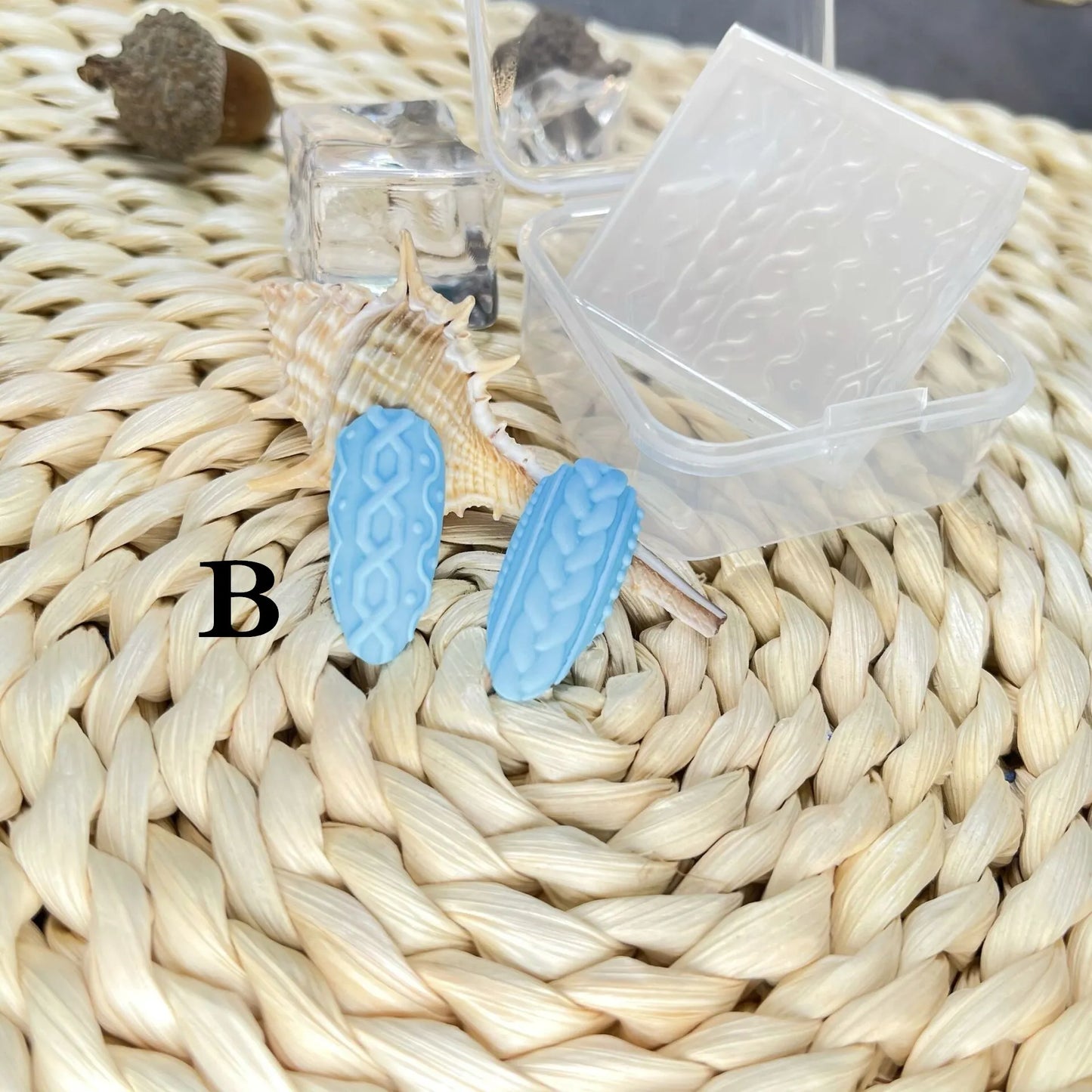 1pc Sweater Knitting Lace 3D Acrylic Mold Nail Art Decoration Nails DIY Design Silicone  Nail Art Template Nail  Mold