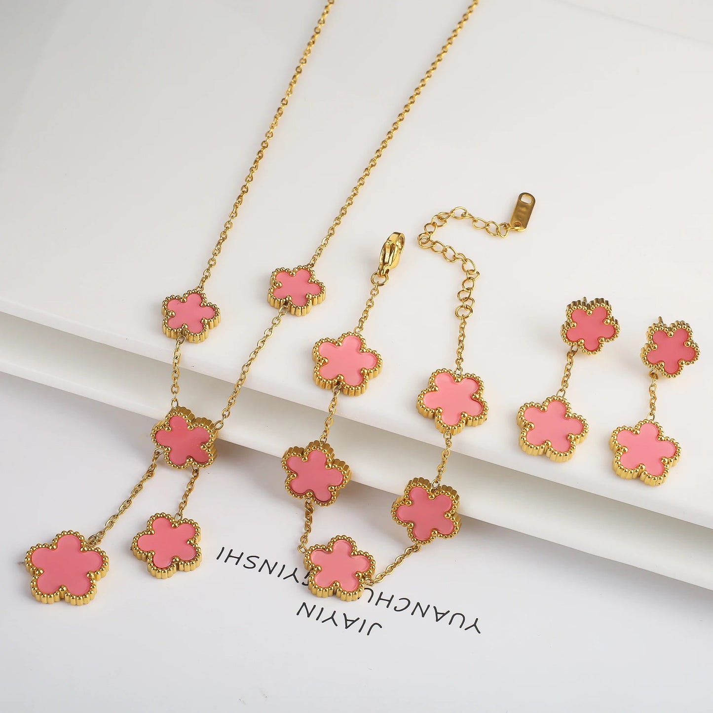 3Pcs 18k Gold-Plated Five-Leaf Flower Necklace Earrings Bracelet Jewelry Set For Woman Fashion Party Jewelry Daily Wear Clover Viralgem Store