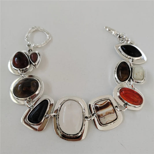 2025 New Indian Vintage Statement Resin Bracelets Women Boho Ethnic Gold Silver Plated Metal Links Charm Bracelets Jewelry