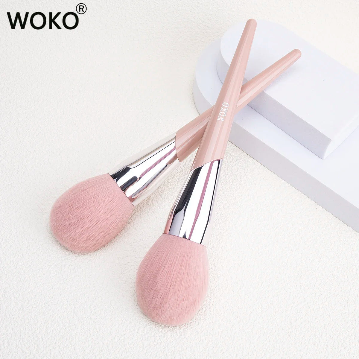100# Large Powder Make Up Brush Big Powder Bronzer Brush Fluffy Pink Synthetic Hair Face Contour Bronzer Powder Makeup Tool Viralgem Store