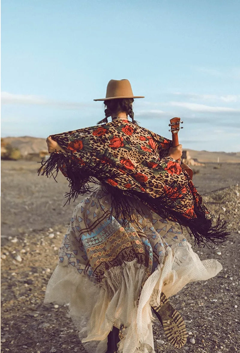 Women‘s Travel Holiday Wear Bohemian Colorful Embroidery Lace Ruffles Skirt Asymmetrical Hem Skirt Female Shiny Gold Mesh Skirts