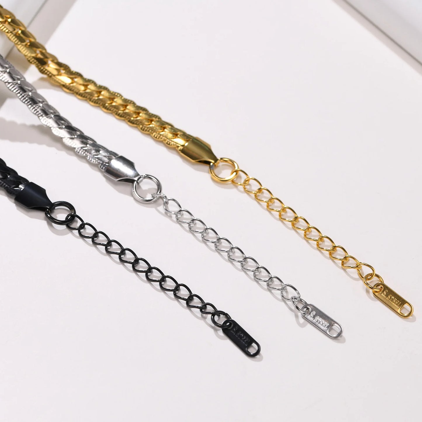 Vnox 6mm Stainless Steel Flat Cuban Chain Bracelets for Men, Adjustable Miami Curb Links Bracelet, Casual Punk Wrist Jewelry