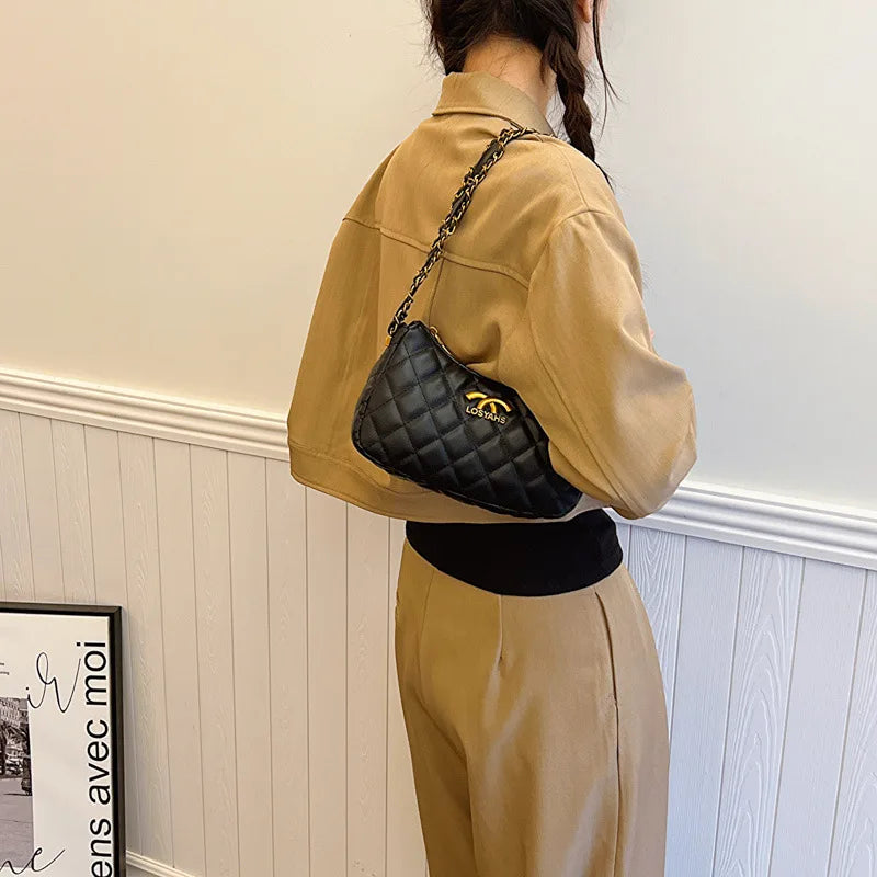 Advanced texture diamond grid small bag for women's 2025 autumn and winter new retro light luxury chain shoulder armpit bag