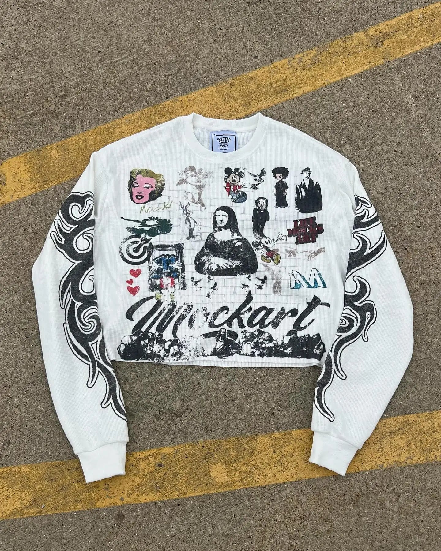 Y2k Trend Figure Pattern Printed Loose Long-sleeves White Cotton Harajuku Casual Simple T-Shirts Oversized Women's Tops