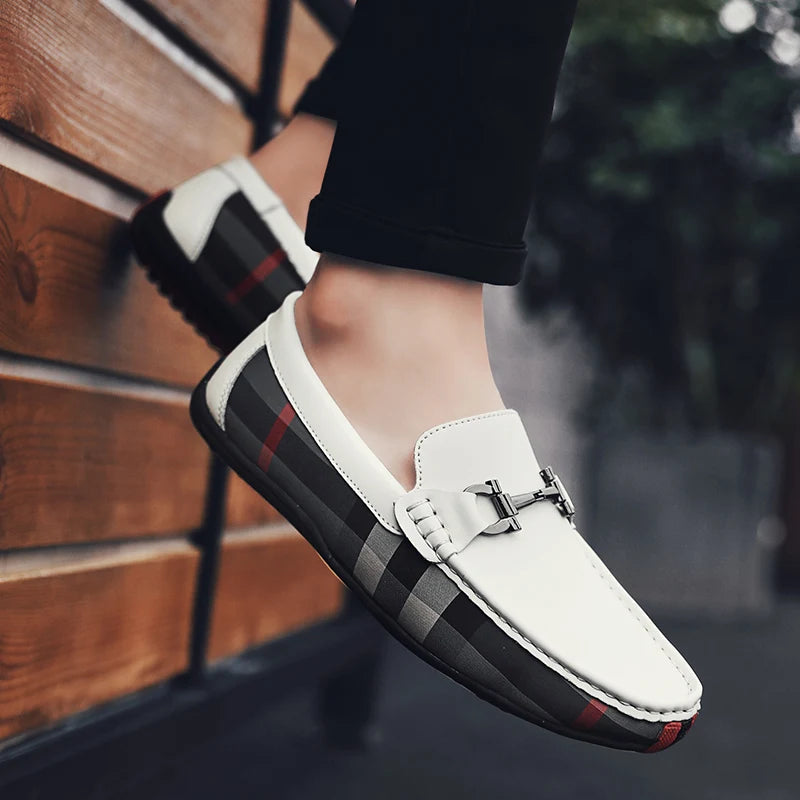 2024 new boat shoes fashion trend classic casual shoes men's loafers breathable daily casual fashionable leather shoes Viralgem Store