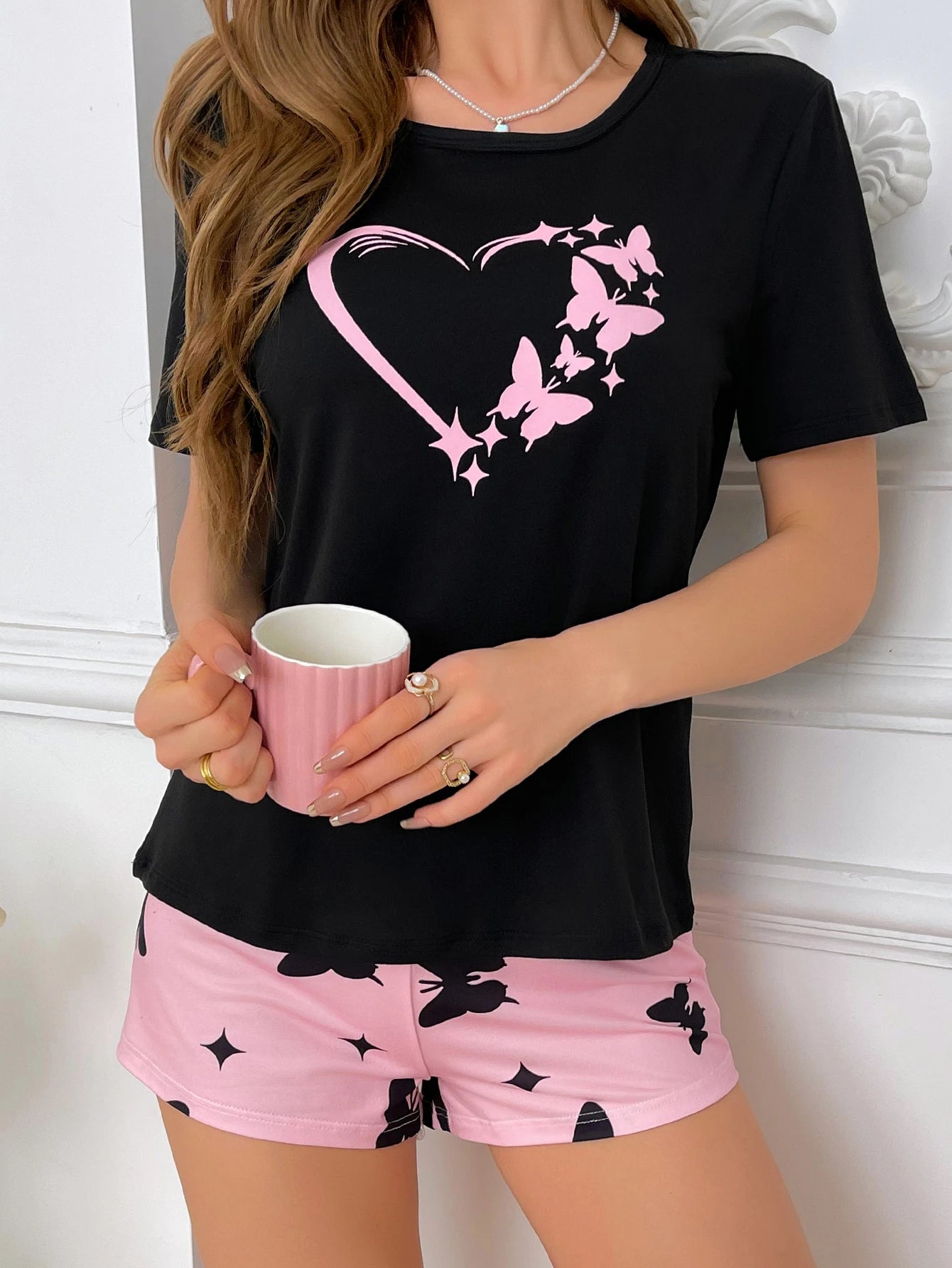Women's new style pajamas short sleeve black top heart pattern pink shorts Casual elegant two-piece home wear