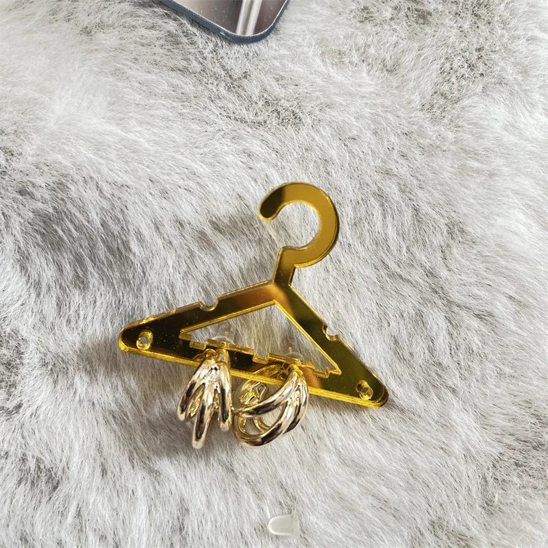 8pcs Hangers Earring Jewelry Hanger Display Stand Acrylic Organizer Creative Coat Hanger Shape Tabletop Ear Stud Jewelry Storage Viralgem Store