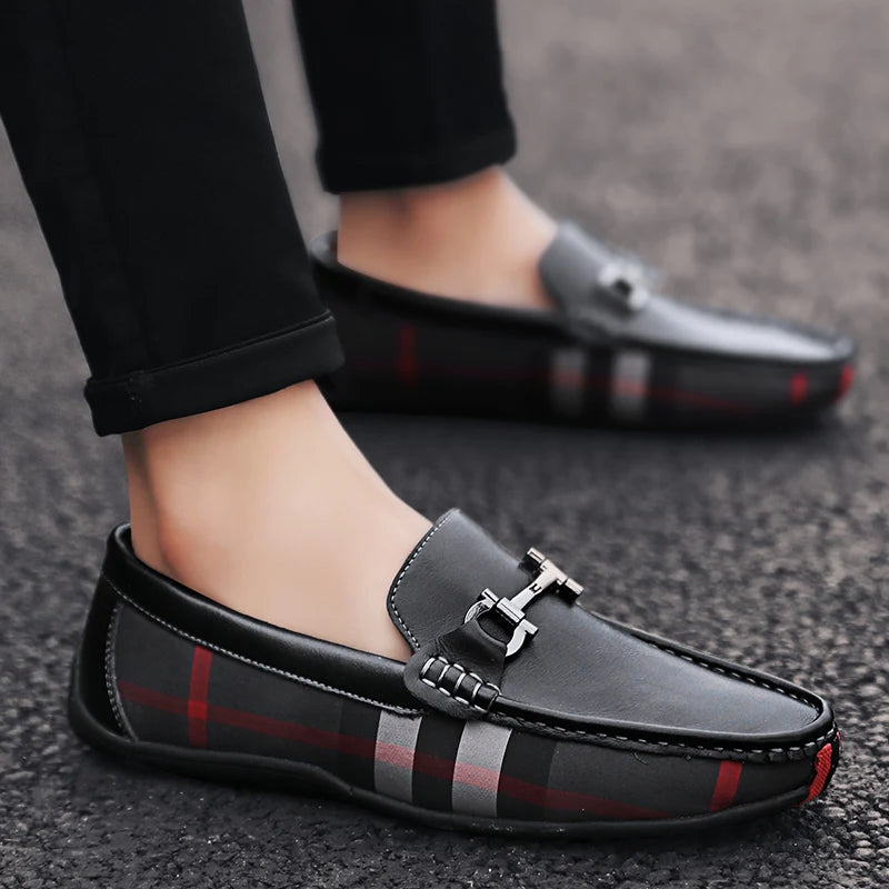 2024 new boat shoes fashion trend classic casual shoes men's loafers breathable daily casual fashionable leather shoes Viralgem Store