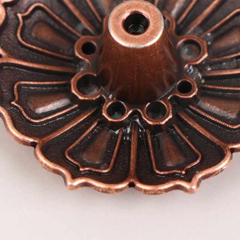 1Pc Lotus Alloy Incense Burner Stick Holder Home Buddhism Line Incense Plate Sandalwood Coil Base Delicate Temples Home Decor