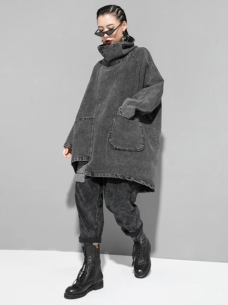 [EAM] Loose Fit Black Denim Big Size Sweatshirt New High Collar Long Sleeve Women Big Size Fashion Spring Autumn 2024 1K166