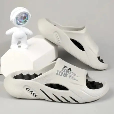 2023 NEW Men's Slippers Massage Slip-on Platform Slippers for Men Fashion Outdoor Beach Anti-slip Flip-Flops Man's Sandals 38-45