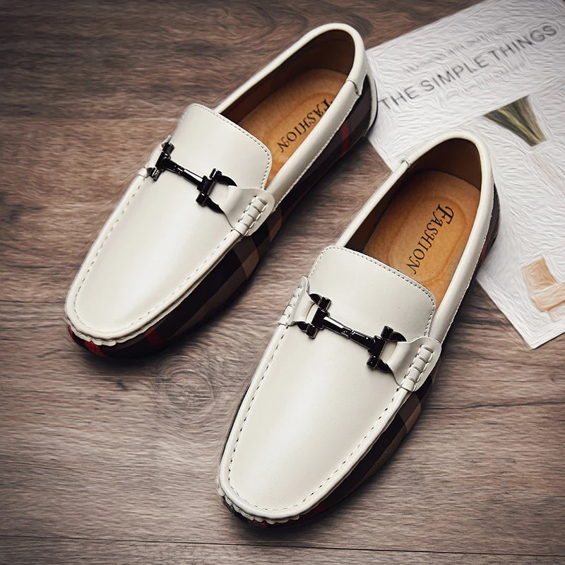 2024 new boat shoes fashion trend classic casual shoes men's loafers breathable daily casual fashionable leather shoes Viralgem Store