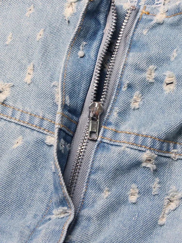 TWOTWINSTYLE Denim Hollow Out Dresses For Women Round Neck Sleeveless Tunic Patchwork Pockets Vintage Dress Female Fashion Style