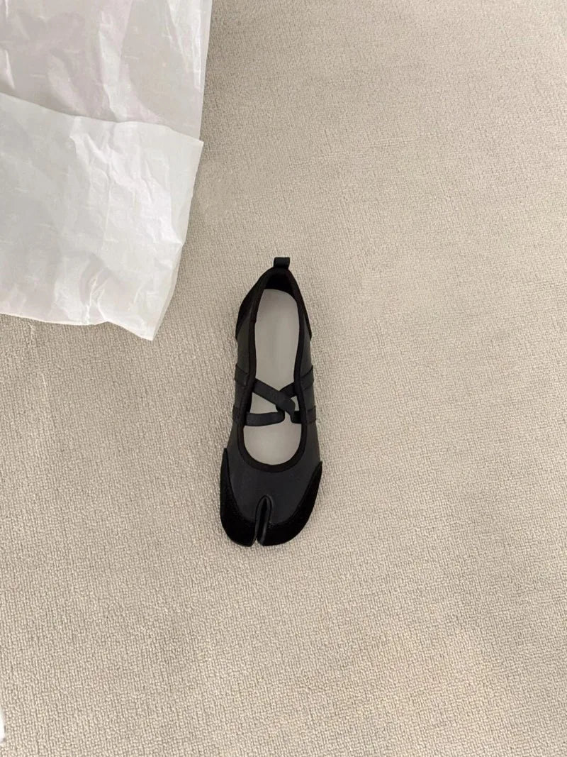 Split-Toe Casual Ballet Flats Shoes Women Pu Leather Cross Band Mary Janes Shoes Spring Autumn Streetwear Elegant Loafers New Viralgem Store