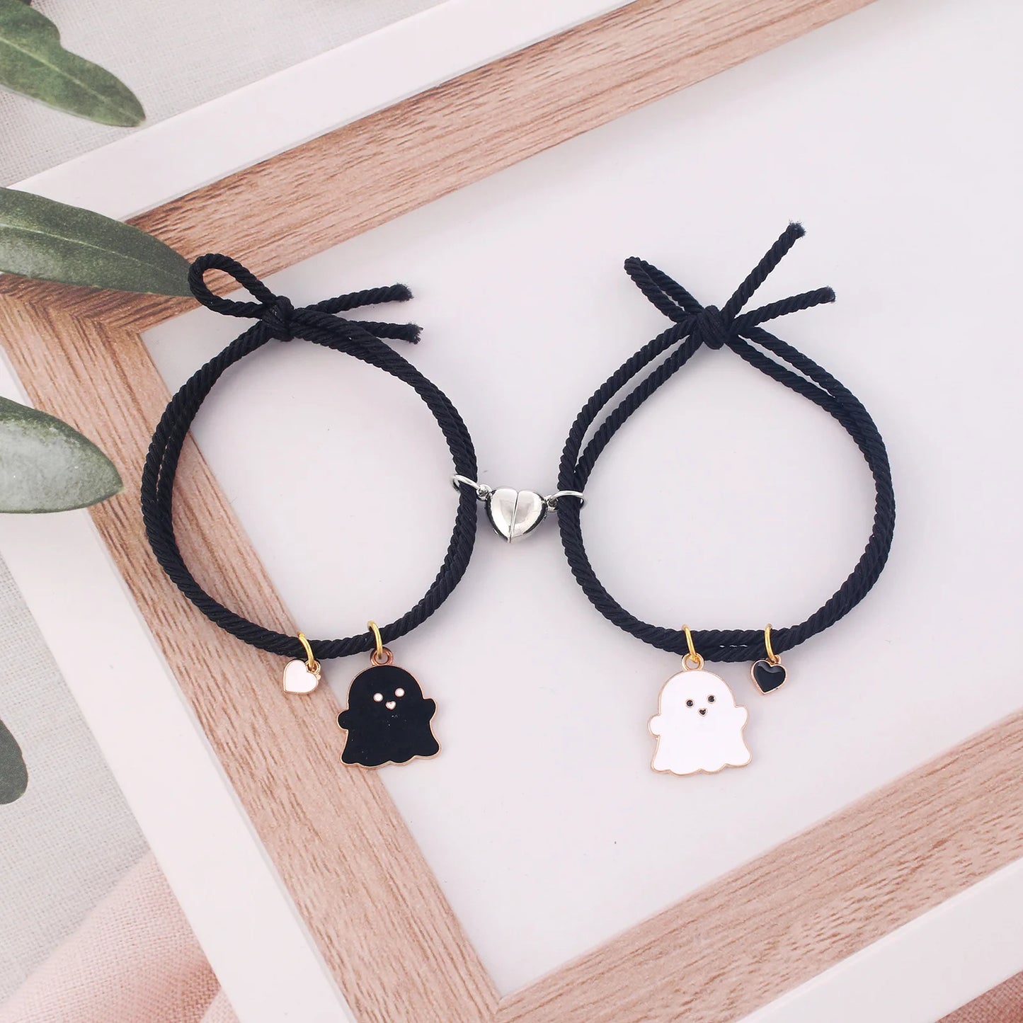 2Pcs Creative Heart Magnetic Matching Couple Bracelets for Women Men Cute Cartoon Ghost Pendant Bracelet BFF Friendship Jewelry