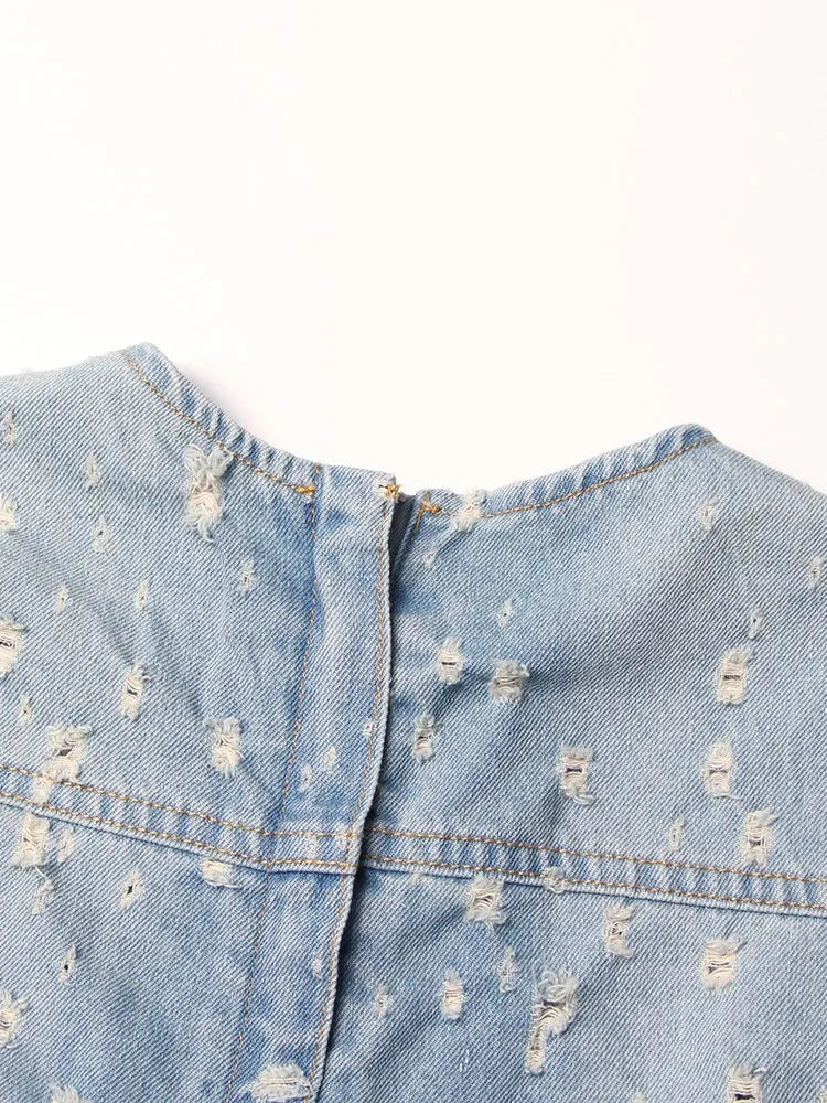 TWOTWINSTYLE Denim Hollow Out Dresses For Women Round Neck Sleeveless Tunic Patchwork Pockets Vintage Dress Female Fashion Style