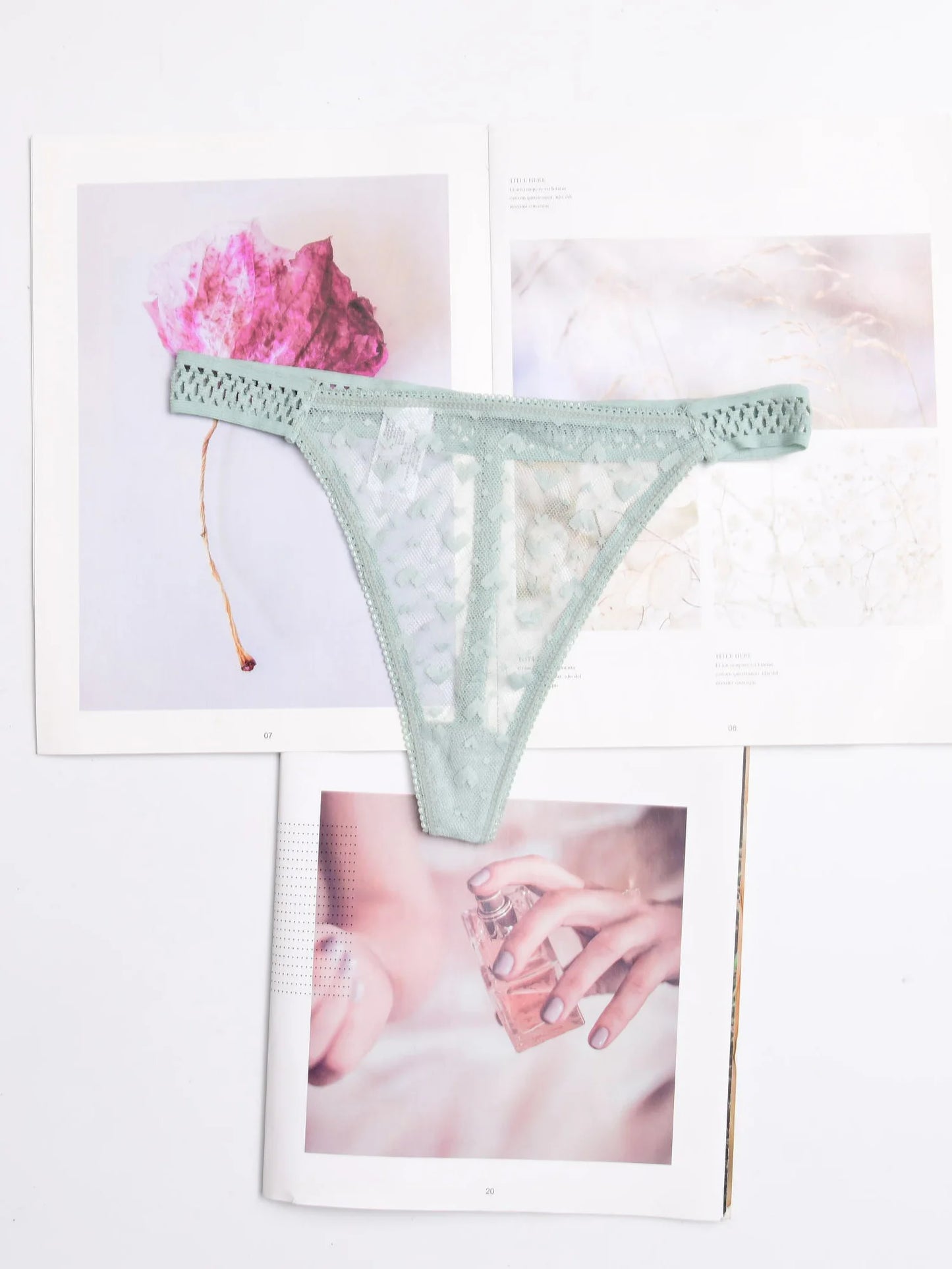 Women's Sexy lingerie Thongs G-string Underwear Panties Briefs Ladies T-back sexy sports fitness seamless high waist seamless