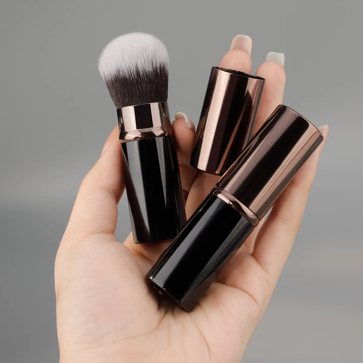 1/2pcs Professional Makeup Brushes Retractable Blusher Powder Foundation Face Concealer Kabuki Makeup Brush Cosmetic Tools