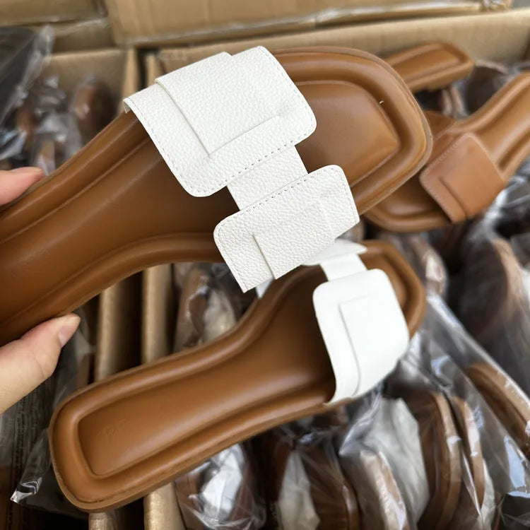 2024 Women Modern Slippers Summer Outdoors Comfortable Flat Slippers Luxury Leather Slippers Casual Slides Shoes Females Sandals