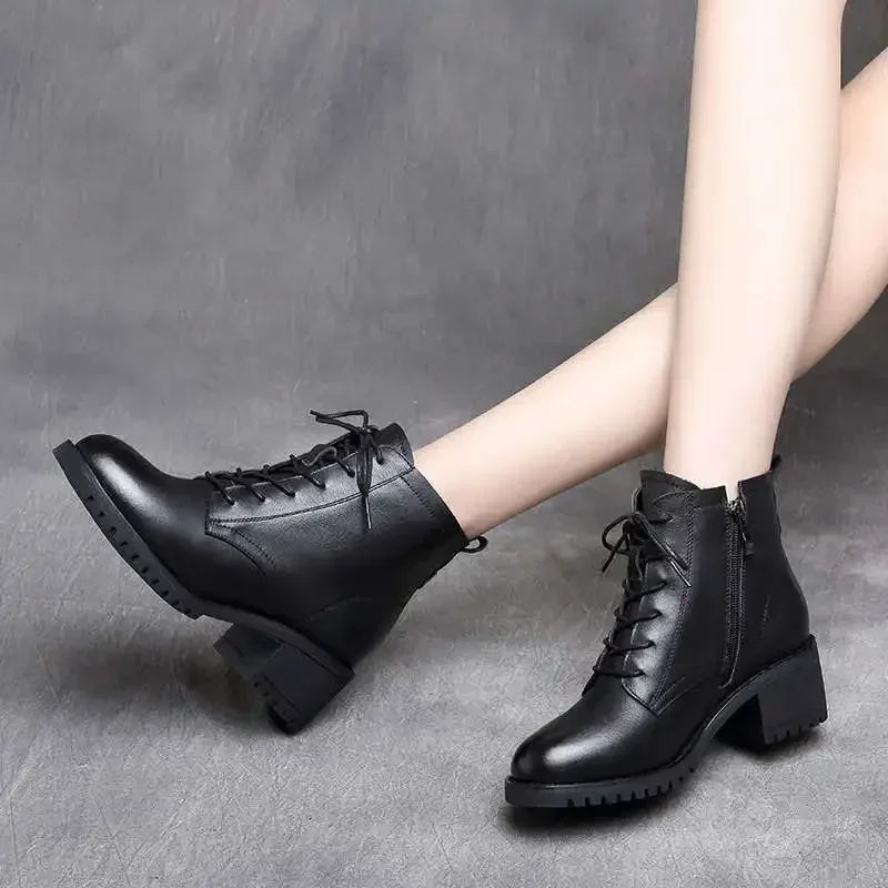 2025 Women's Shoes Luxury Chelsea Boot Women Leather Boot Chunky Winter Shoe Platform Ankle Boots Thick Heel Brand Designer Viralgem Store