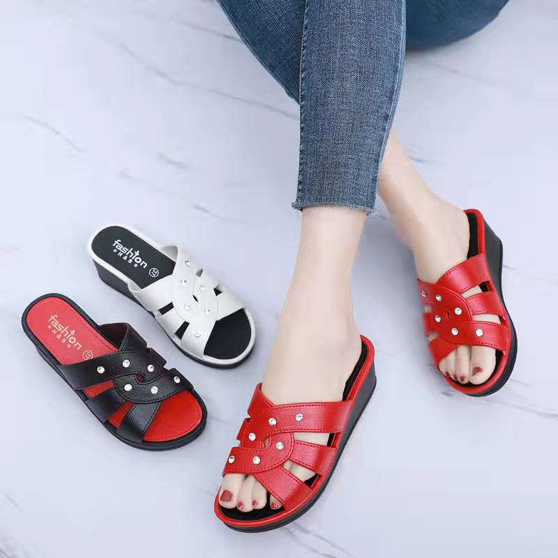 Women's Wedges Slippers Thick Bottom Round Head Sandals Casual Lightweight Non-slip Beach Shoes Zapatillas De Estar Por Casa