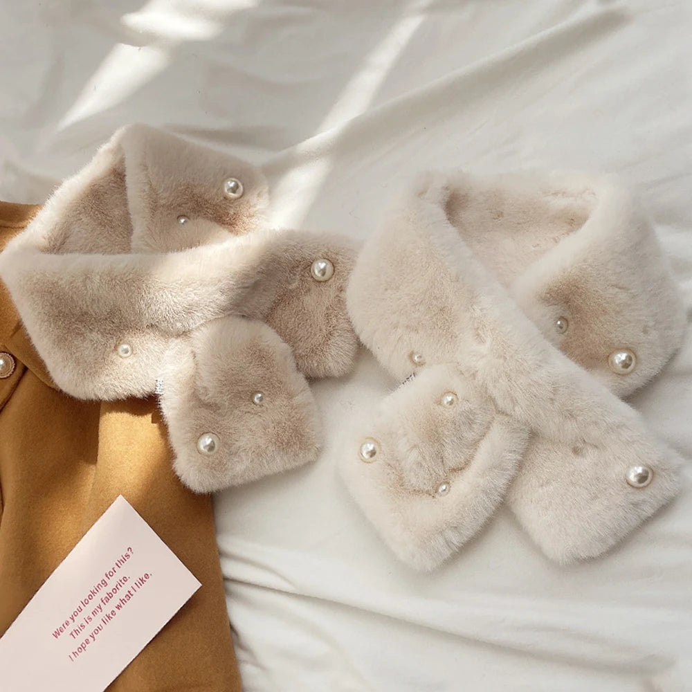 2023 Pearl Faux Rabbit Fur Scarf Women Cute Neck Warmer Winter Warm Soft Furry Scarves Outdoor Windproof Cross Scarf Collar New