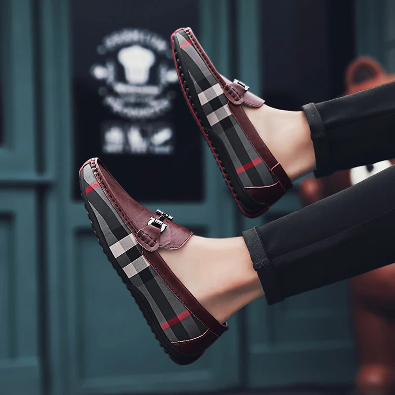 2024 new boat shoes fashion trend classic casual shoes men's loafers breathable daily casual fashionable leather shoes Viralgem Store