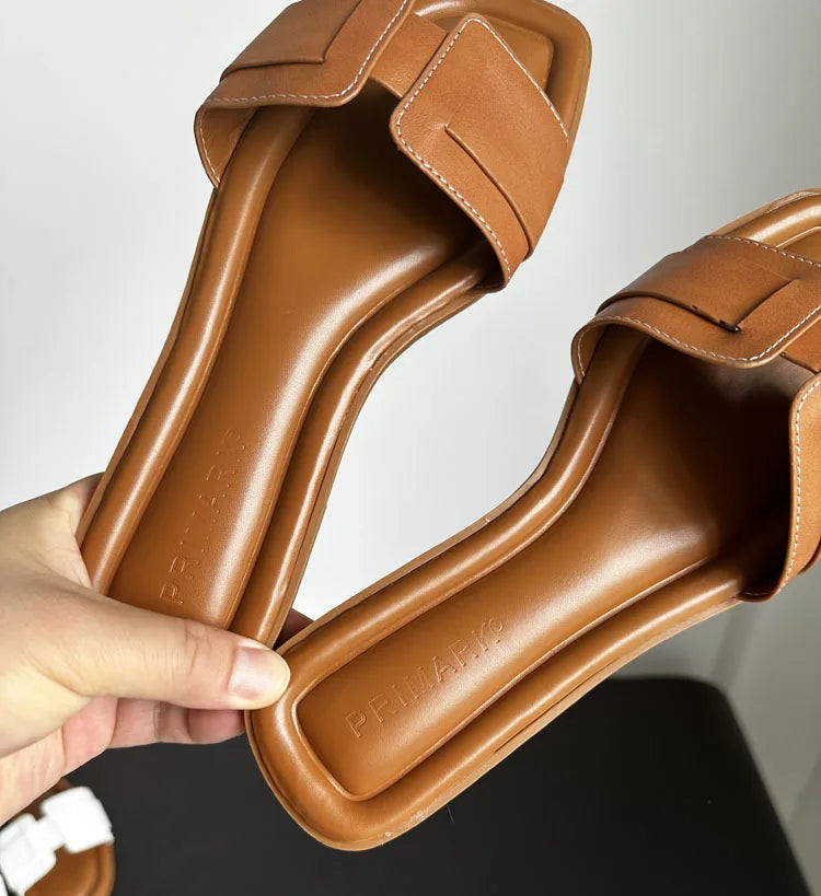 2024 Women Modern Slippers Summer Outdoors Comfortable Flat Slippers Luxury Leather Slippers Casual Slides Shoes Females Sandals