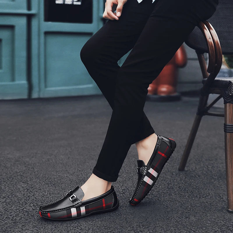 2024 new boat shoes fashion trend classic casual shoes men's loafers breathable daily casual fashionable leather shoes Viralgem Store