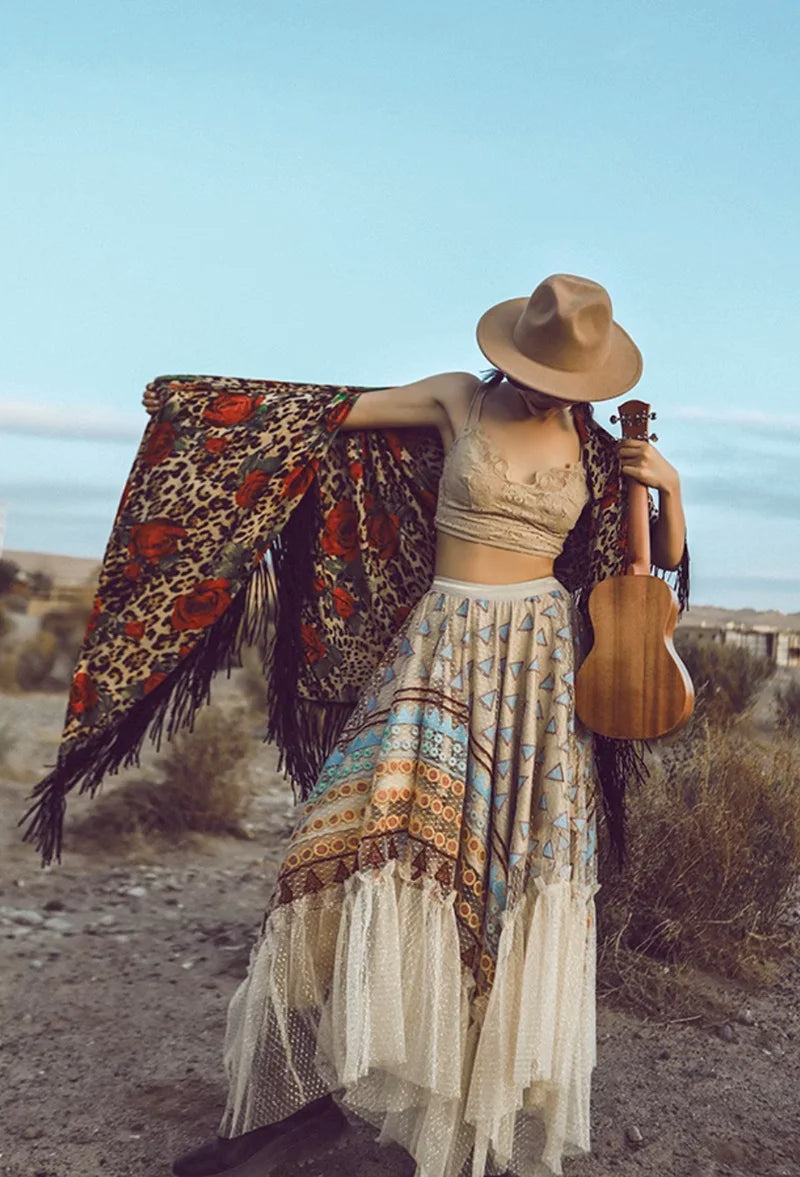 Women‘s Travel Holiday Wear Bohemian Colorful Embroidery Lace Ruffles Skirt Asymmetrical Hem Skirt Female Shiny Gold Mesh Skirts