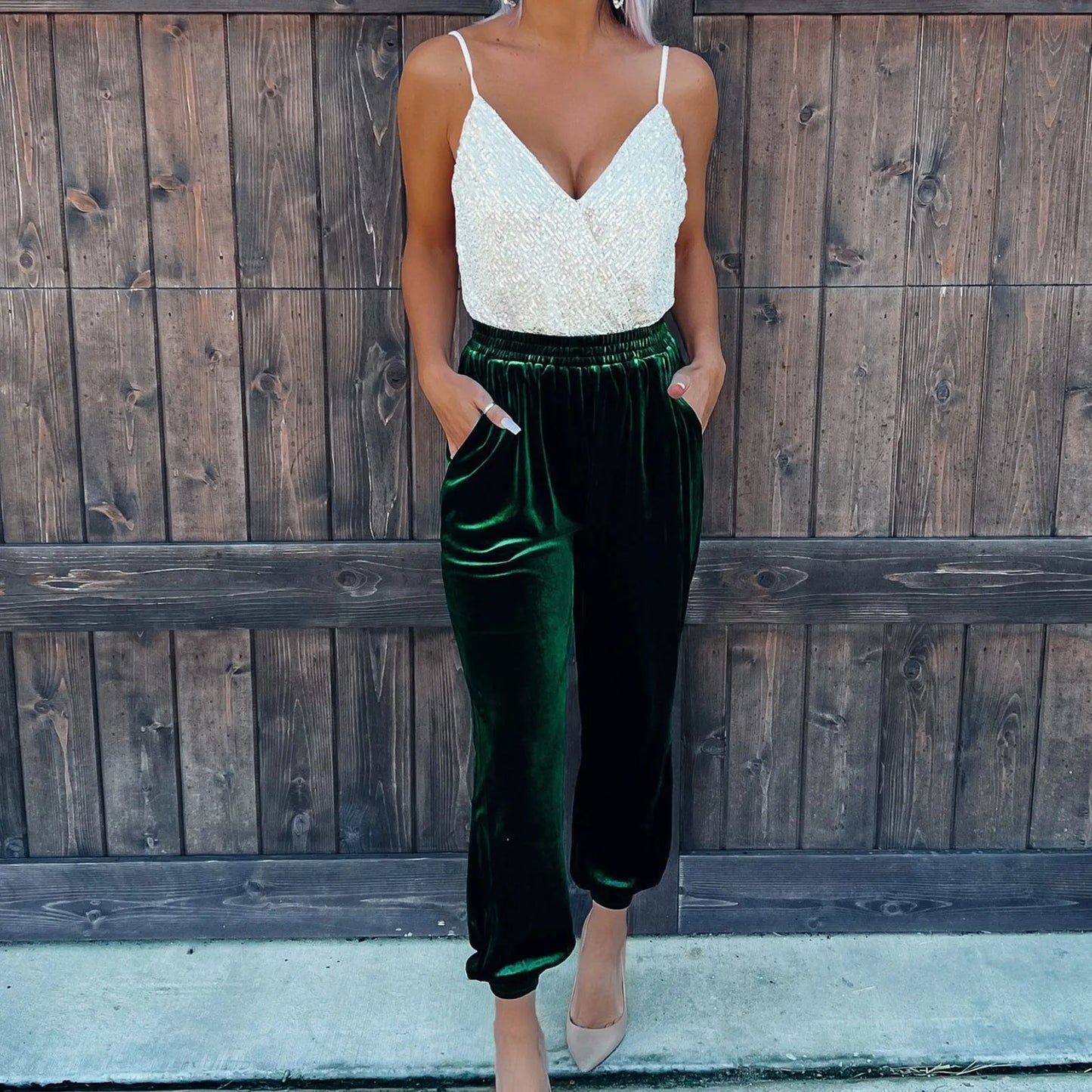 Women's Velvet Pants High Waist Loose Wide Leg Pants Casual Elastic Waist Velour Long Trousers with Pockets