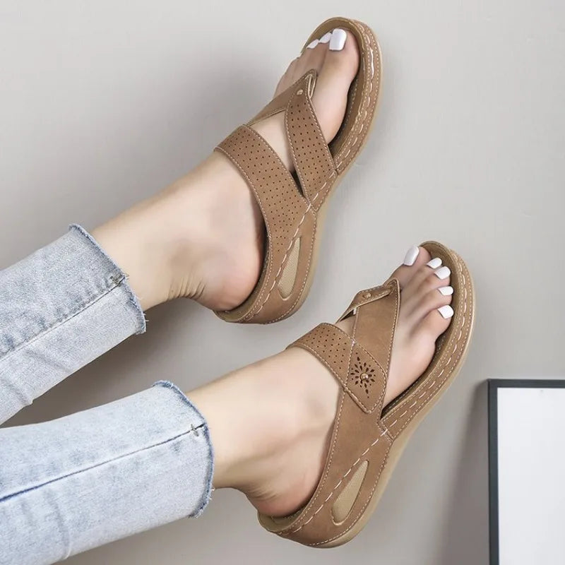 Summer 2024 New Rome Fashion Women Slides Oxford Woman Sandals Flats Slippers Pu Leather Flip Flops Belt Buckle Female Shoes